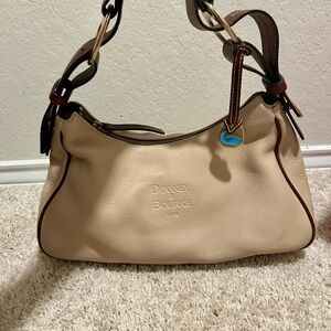 Dooney and bourke leather bag